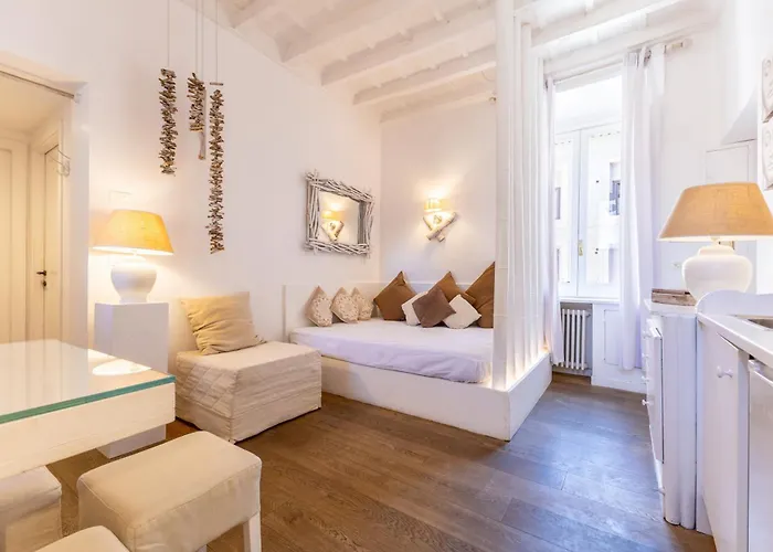 Colosseo Historic Apartment